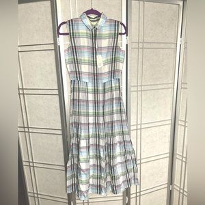 Flawless dress with beautiful pastel colors